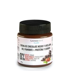 Crema de cacao con avellanas sin azúcares añadidos.